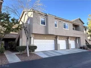 Photo #3: 2640314 Listing