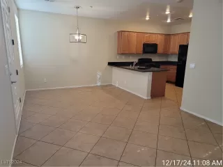 Photo #3: 2640364 Listing 