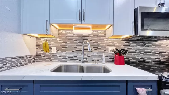 MLS: 2640394 Condo For Sale