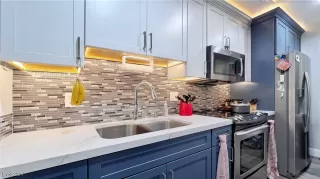 Photo #5: 2640394 Listing