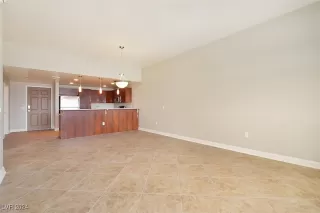 Photo #3: 2640408 Listing 