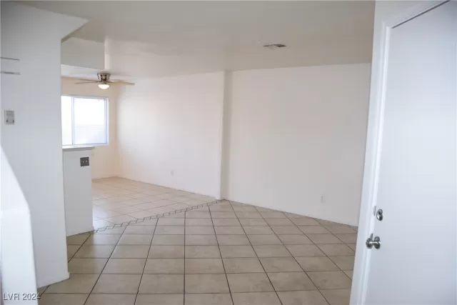 MLS: 2640432 Condo For Sale