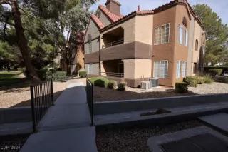Photo #1: 2640433 Listing 