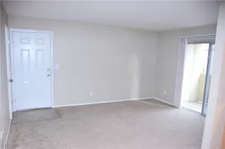 Photo #4: 2640435 Listing 