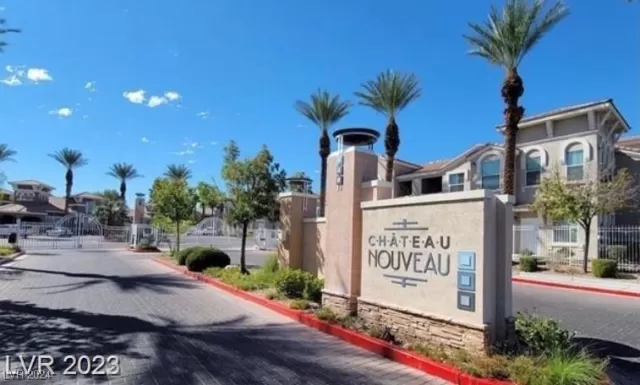 MLS: 2640499 Condo For Sale