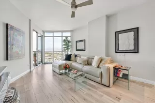 Photo #4: 2640525 Listing 