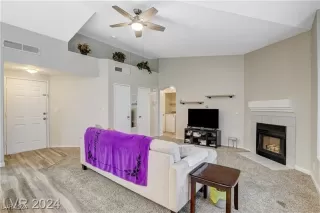 Photo #4: 2640554 Listing 