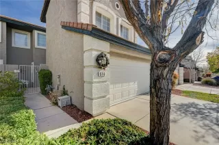 Photo #3: 2640560 Listing 