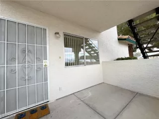 Photo #1: 2640567 Listing 