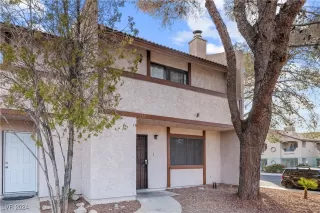 Photo #1: 2640573 Listing