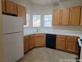 Photo #6: 2640594 Listing 