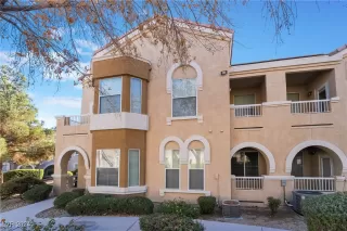 Photo #3: 2640606 Listing 