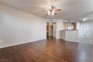 Photo #4: 2640606 Listing 