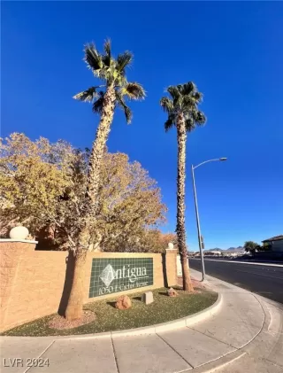 Photo #1: 2640607 Listing 