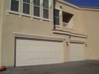 Photo #1: 2640621 Listing 