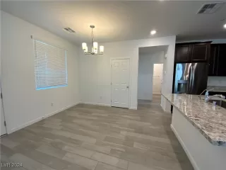 Photo #6: 2640697 Listing 