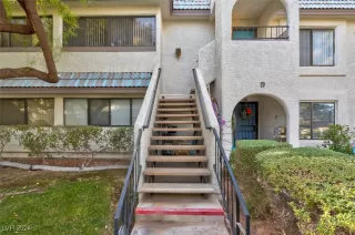 Photo #1: 2640701 Listing