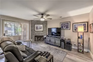 Photo #3: 2640763 Listing 