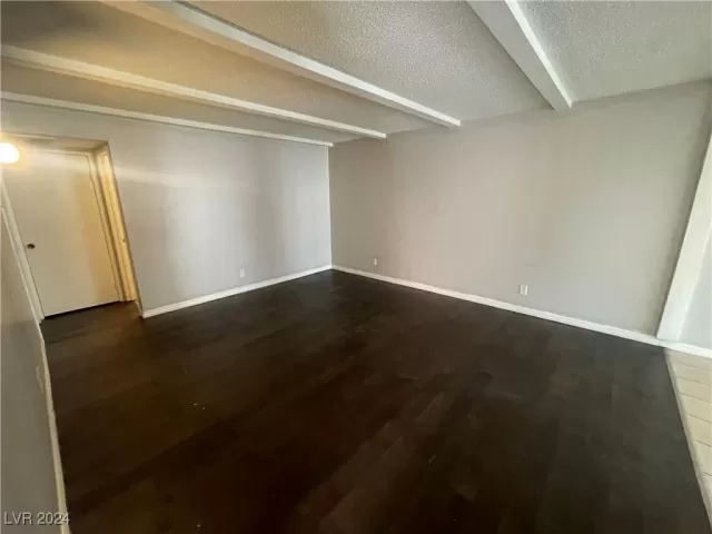 MLS: 2640764 Condo For Sale