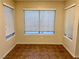 Photo #4: 2640794 Listing 