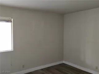 Photo #5: 2640823 Listing 