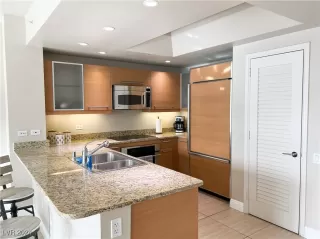 Photo #6: 2640873 Listing 