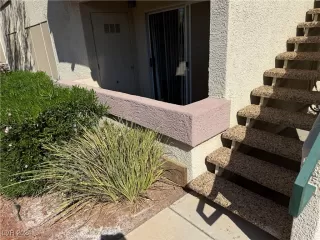 Photo #2: 2640949 Listing 