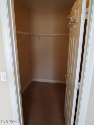 Photo #6: 2641037 Listing 