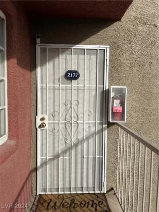 Photo #1: 2641051 Listing 