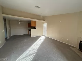 Photo #4: 2641051 Listing 