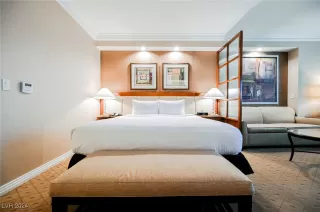 Photo #6: 2641060 Listing