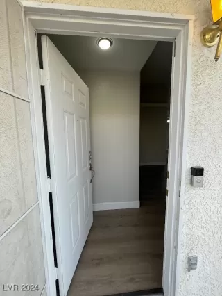 Photo #1: 2641066 Listing 