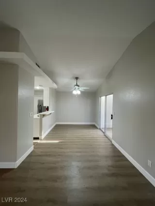 Photo #2: 2641066 Listing 