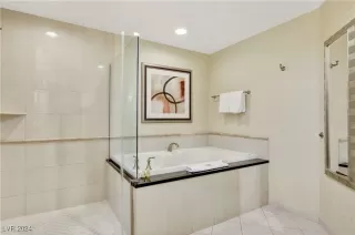 Photo #6: 2641112 Listing