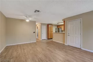 Photo #4: 2641114 Listing 