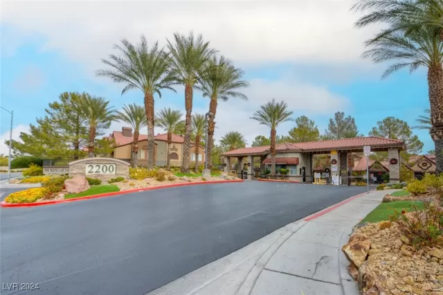 MLS: 2641115 Condo For Sale
