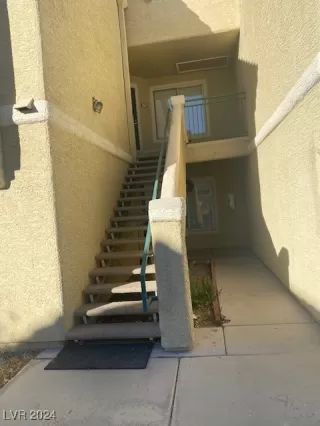 Photo #1: 2641144 Listing 