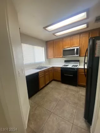 Photo #4: 2641144 Listing 