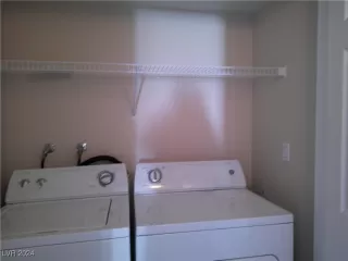 Photo #4: 2641166 Listing 