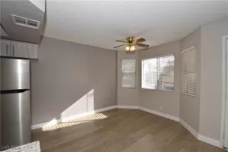 Photo #2: 2641172 Listing 