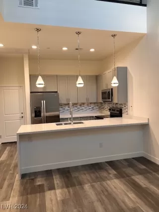 Photo #5: 2641175 Listing 