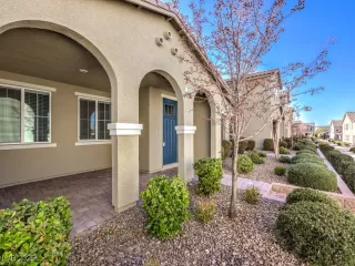 Photo #2: 2641188 Listing 