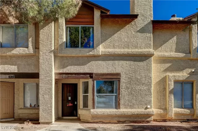 MLS: 2641198 Condo For Sale