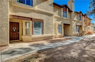 Photo #2: 2641198 Listing