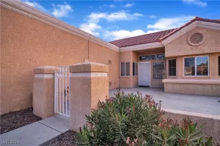 Photo #2: 2641205 Listing