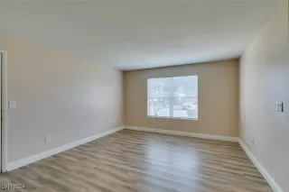 Photo #4: 2641208 Listing 