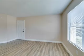 Photo #6: 2641208 Listing 