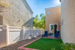 Photo #6: 2641232 Listing