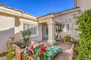 Photo #2: 2641235 Listing