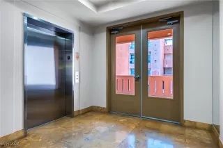 Photo #1: 2641248 Listing 